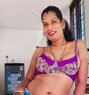 Viji - Acompañantes transexual in Chennai Photo 1 of 4
