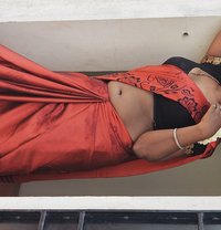 Viji - Transsexual escort in Chennai