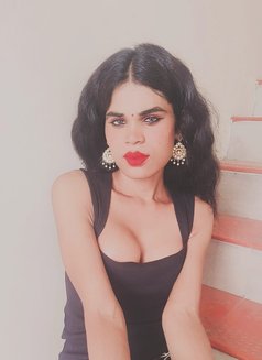 Ammu - Transsexual escort in Chennai Photo 2 of 6