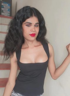 Ammu - Transsexual escort in Chennai Photo 4 of 6