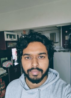 Viju - Acompañantes masculino in Pune Photo 4 of 6