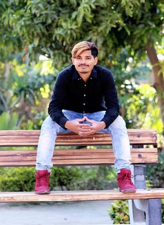 Vijy Kumar - Male escort in Dubai Photo 3 of 5