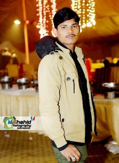 Vijy Kumar - Male escort in Dubai Photo 4 of 5