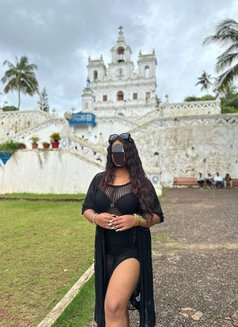 Vijyawada Trusted Escort Service - puta in Vijayawada Photo 2 of 6