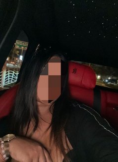 Vijyawada Trusted Escort Service - puta in Vijayawada Photo 3 of 6