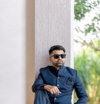 Vik - Masajista in Navi Mumbai