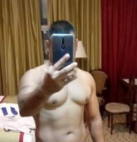 Vik Oberai - Male escort in Bangalore