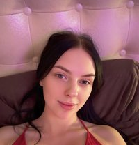 Vika - puta in Riyadh