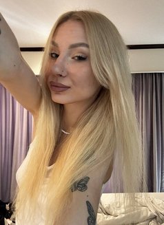 Vika - puta in Phuket Photo 8 of 13