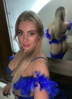 Vika - escort in Yerevan Photo 1 of 12