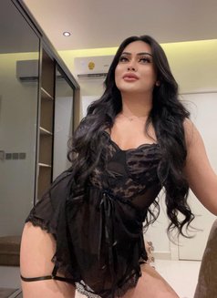 Vikah Hot Ladyboy Big Dick - Transsexual escort in Riyadh Photo 2 of 5