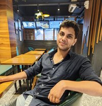 Vikas - Acompañantes masculino in New Delhi