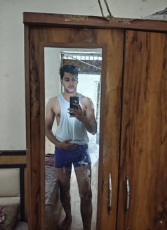 Vikas - Acompañantes masculino in New Delhi Photo 4 of 4
