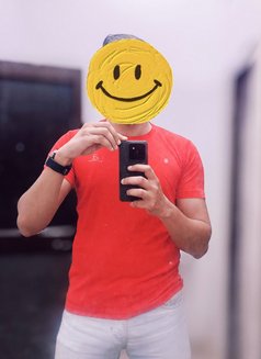 Vikas - Acompañantes masculino in Noida Photo 3 of 4