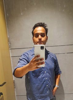 Vikas Kumar - Masajista in New Delhi Photo 3 of 4