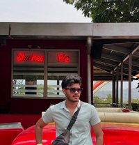 Vikas Patil - Acompañantes masculino in Pune