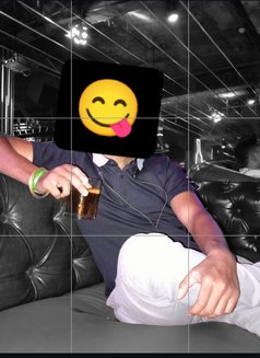Vikash - Male escort in New Delhi Photo 1 of 4