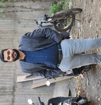 Vikash Patel - Intérprete masculino de adultos in Ahmedabad