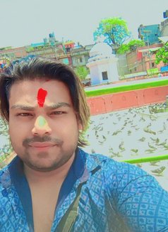 Vikey - Acompañantes masculino in Kathmandu Photo 1 of 6