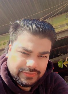 Vikey - Acompañantes masculino in Kathmandu Photo 3 of 6