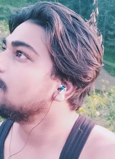 Vikey - Acompañantes masculino in Kathmandu Photo 6 of 6