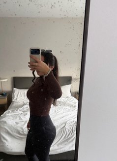 Viki - escort in Malmö Photo 3 of 3