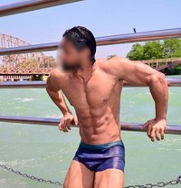Viki - Male escort in Mumbai