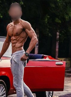 Viki - Acompañantes masculino in Pune Photo 7 of 15