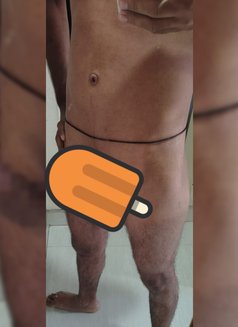 Viki Sing - Acompañantes masculino in Pune Photo 1 of 3