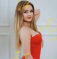 VIKI WONDERFUL - escort in Abu Dhabi Photo 1 of 8