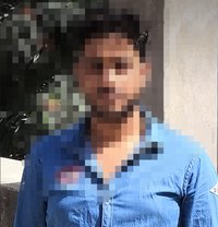 Vikki exclusive service - Male adult performer in Mumbai
