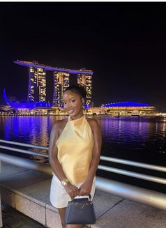 Vikki - escort in Ho Chi Minh City Photo 4 of 4