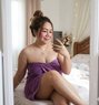 Vikky Vikky - masseuse in Muscat Photo 1 of 5