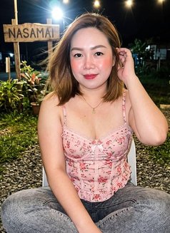 Vikky Vikky - masseuse in Muscat Photo 3 of 5
