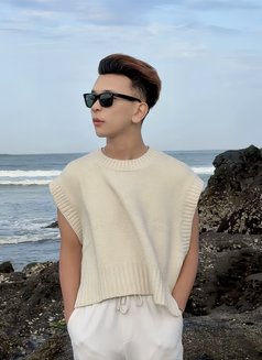 Viko - Acompañantes masculino in Bali Photo 7 of 7