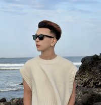 Viko - Male escort in Bali