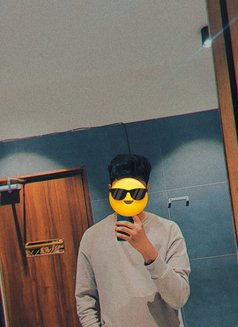 Vikram Electronic City - Acompañantes masculino in Bangalore Photo 2 of 4