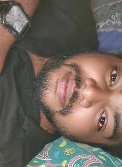 Vikram - Acompañantes masculino in Chennai Photo 1 of 4