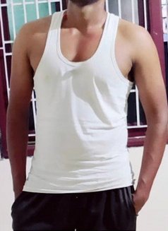 Vikram - Acompañantes masculino in New Delhi Photo 3 of 4