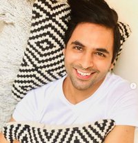 Vikram (incall + outcall) - Male escort in Mumbai