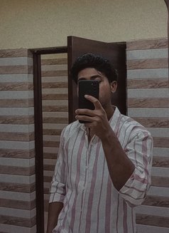 Vikram Roy - Male adult performer in Kolkata Photo 2 of 3