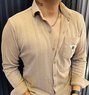 Vikram Sharma - Masajista in Noida Photo 1 of 2