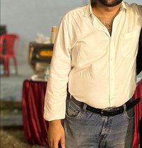 Vikram Sharma Your Companion - masseur in New Delhi