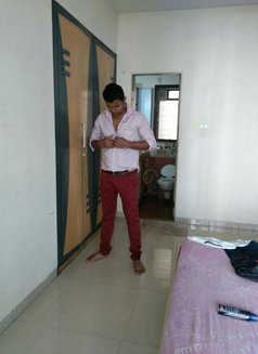 Vikrant Doifode - Male escort in Mumbai Photo 5 of 9