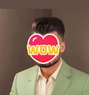 Vikrant - Acompañantes masculino in New Delhi Photo 1 of 1