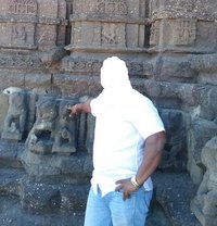 Vikrant - Male escort in Mumbai