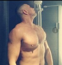 Viktor Xxl - Male escort in Makati City