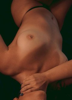 Viktoria, Jvc, Strapon, Toys - puta in Dubai Photo 7 of 15