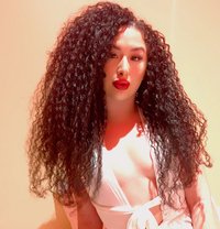 Viktoria - escort in Dubai Photo 3 of 8