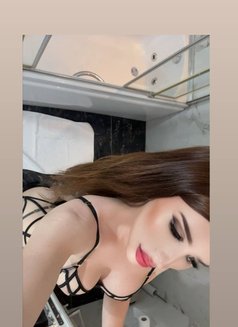 Viktoria Russia - Dominadora transexual in İstanbul Photo 24 of 24